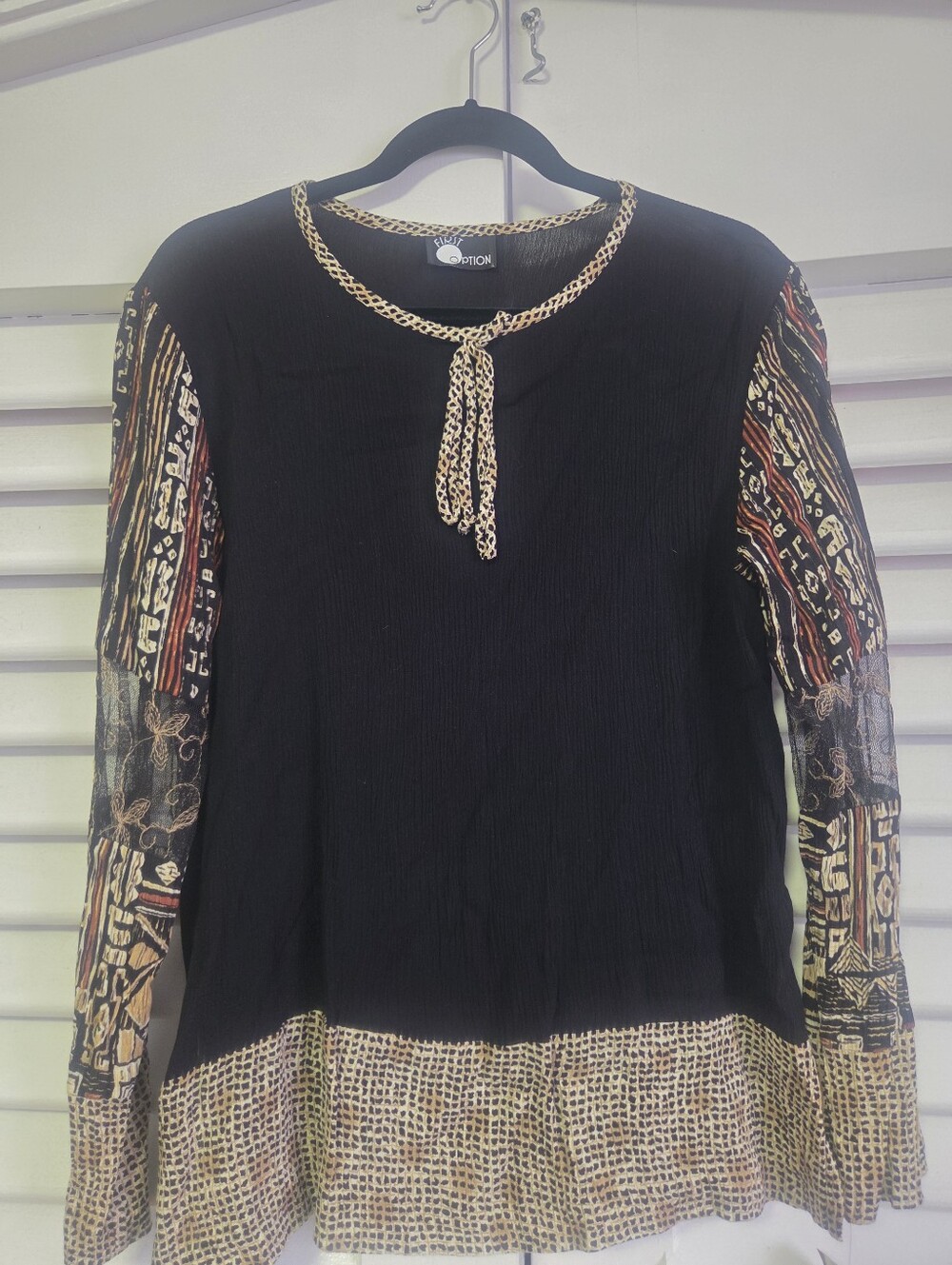 Black Mixed-Print Tie-Neck Tunic Top